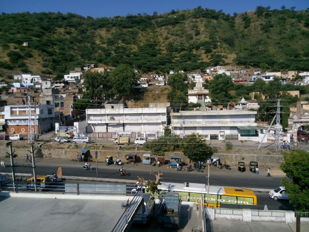 Hotel Ram Niwas 9/47