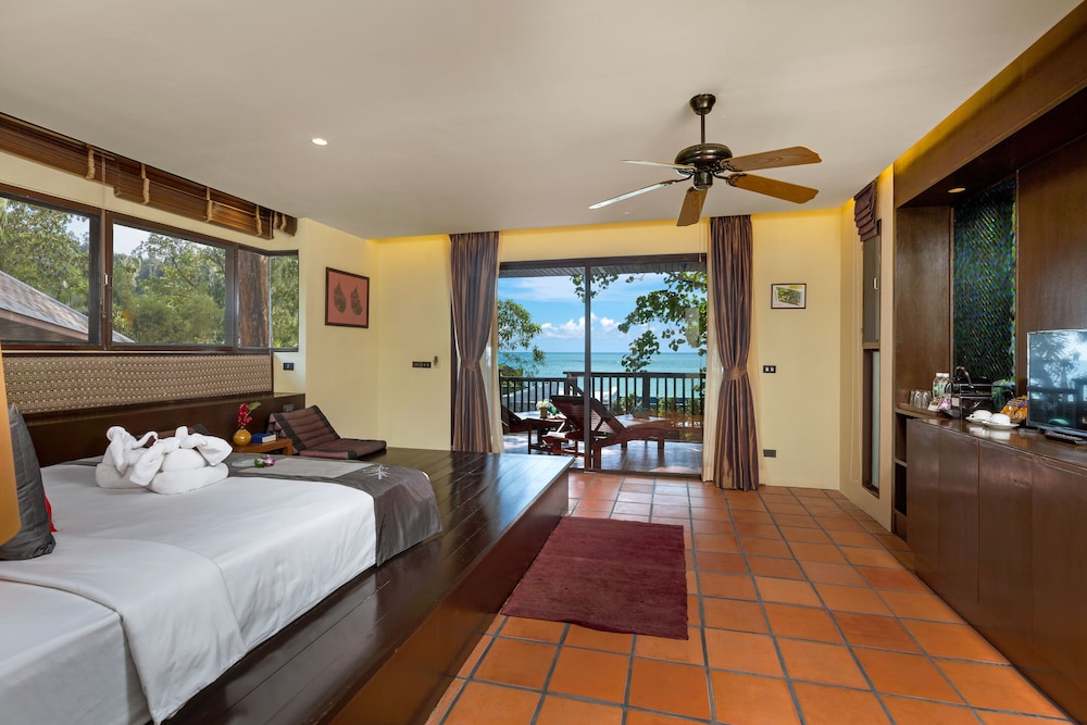 Khaolak Wanaburee Resort 48/73