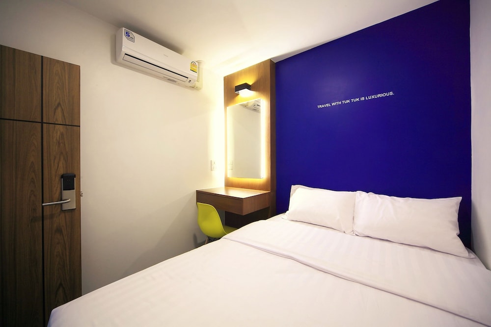 Tuk Tuk Hostel 31/70