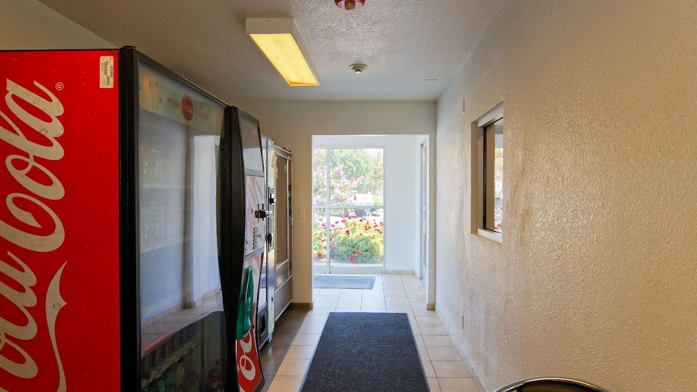 Motel6 Chico, CA 31/39