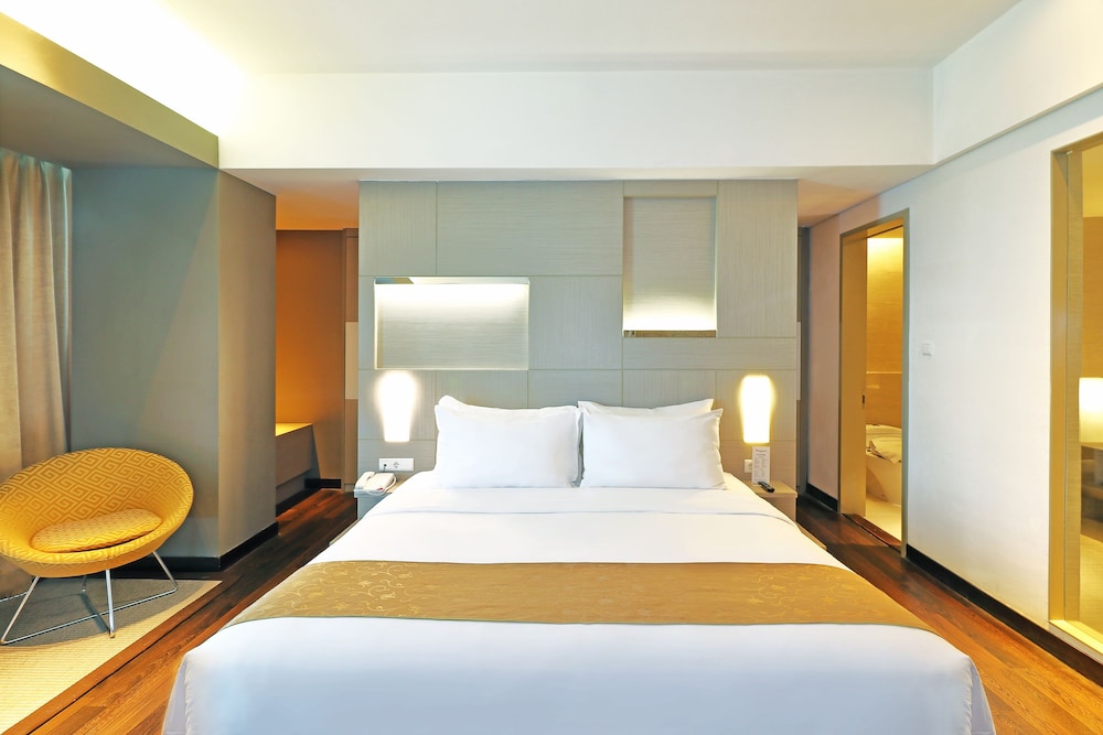 Swiss-Belhotel Cirebon 23/48