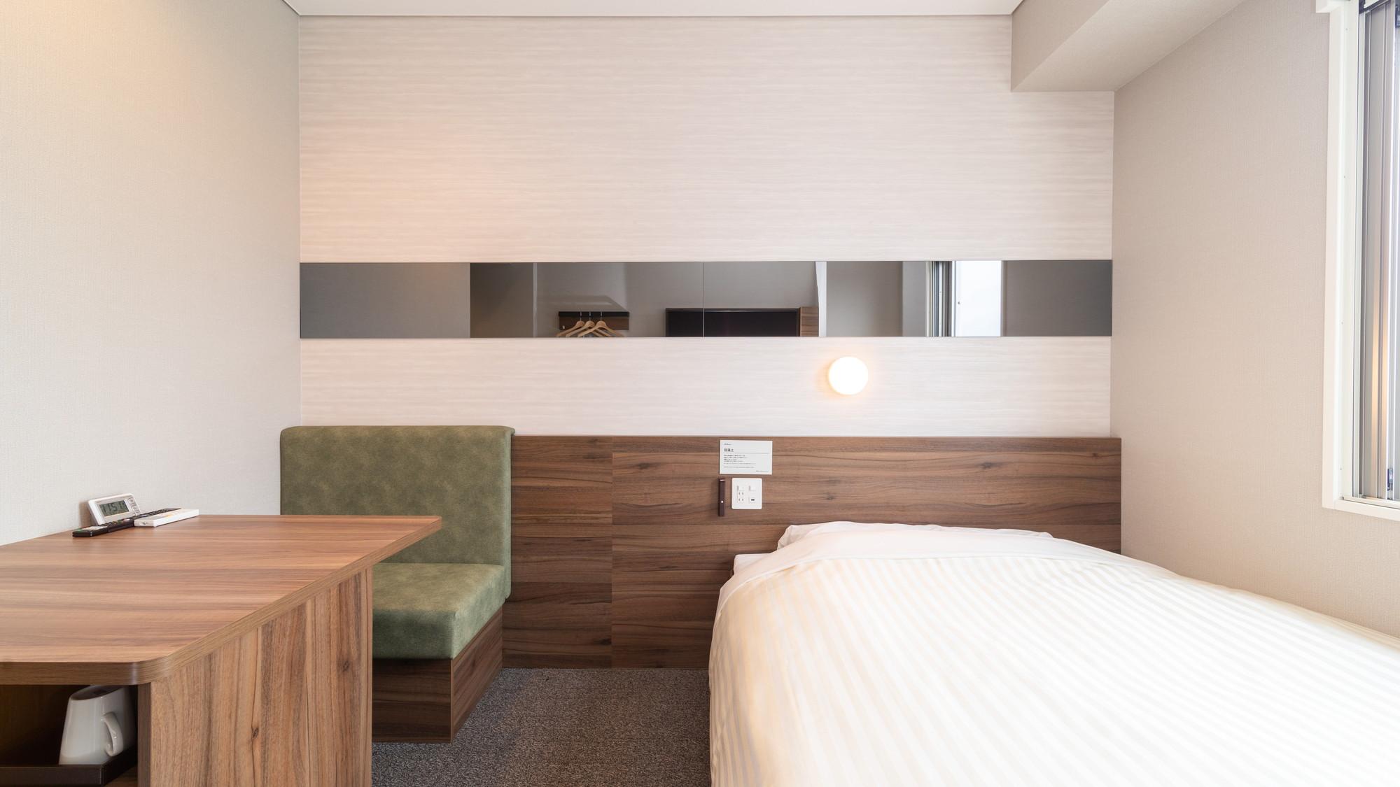 Extra, Standard, Double Bed