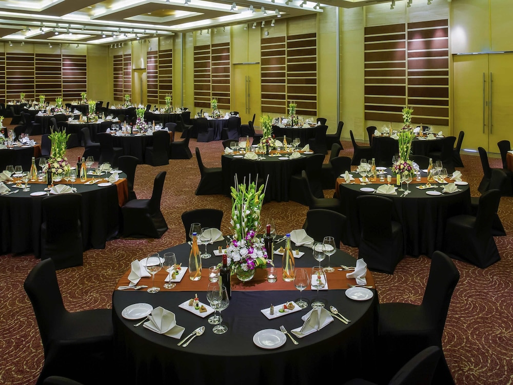 NOVOTEL HYDERABAD AIRPORT 54/71