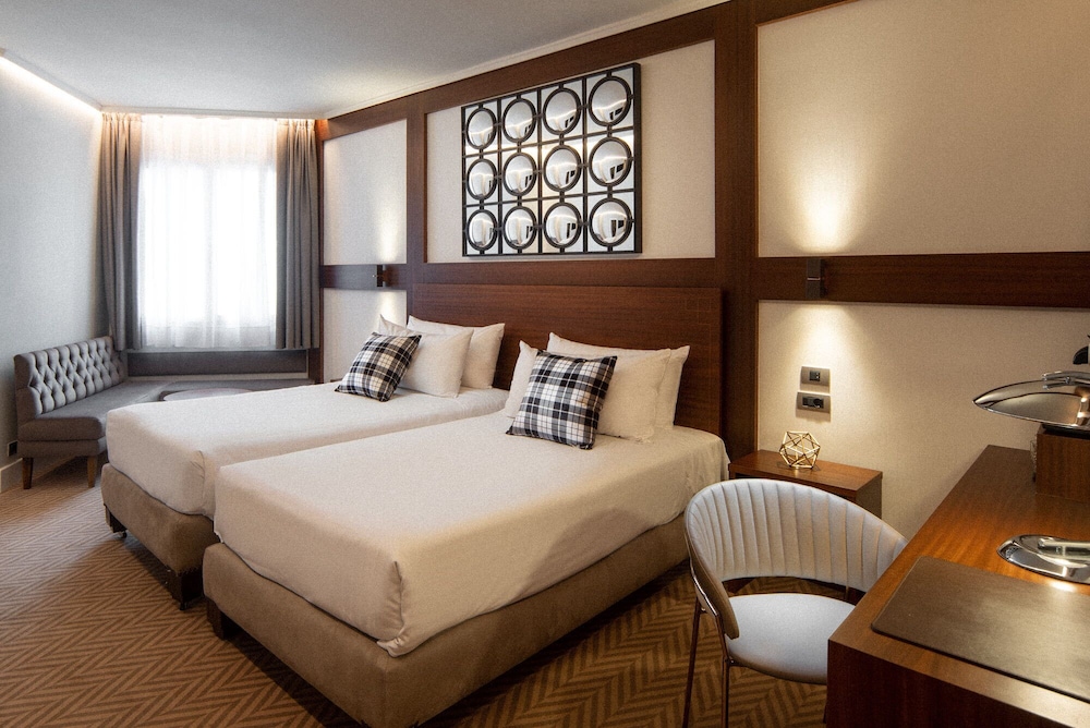 Hotel Ercilla de Bilbao, Autograph Collection 15/50