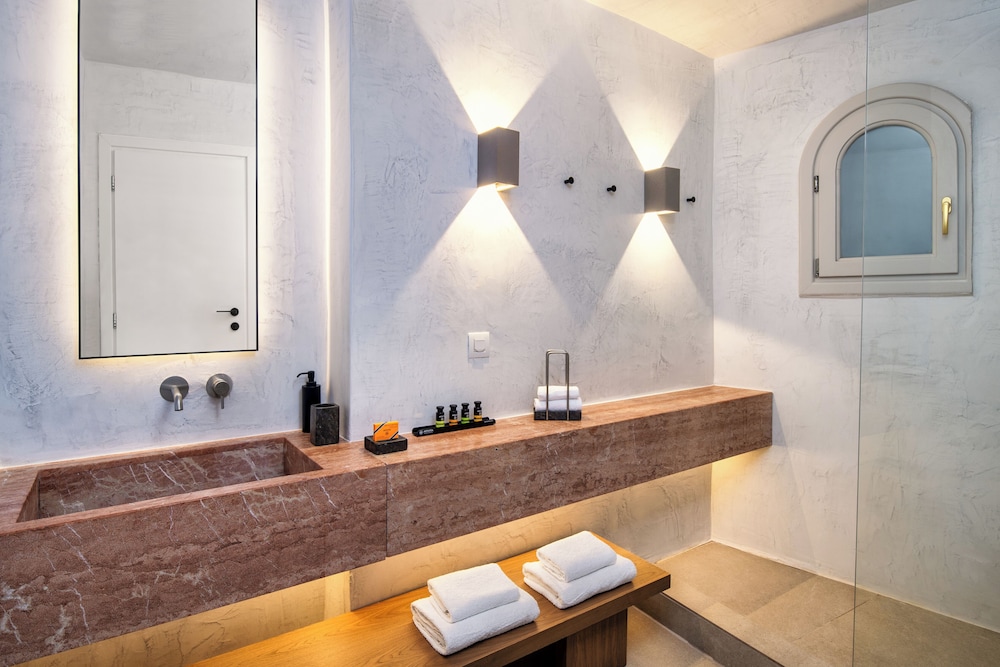 Ira Hotel Spa 52/54