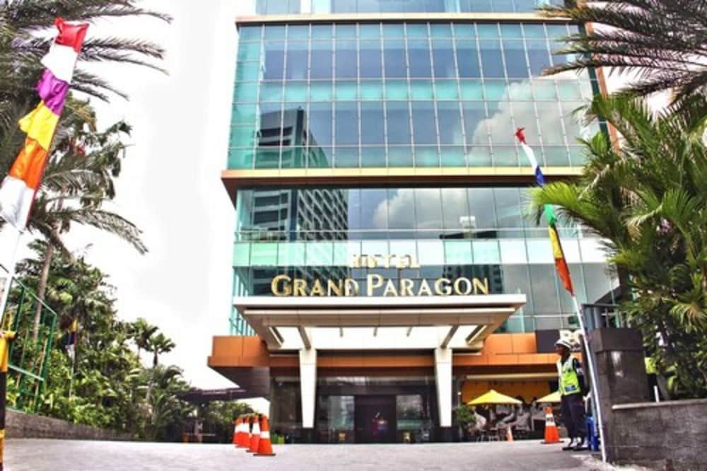 Grand Paragon 2/55