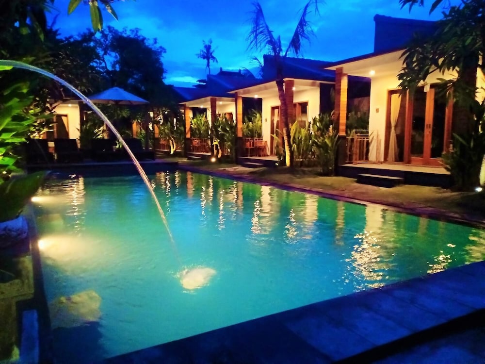 Singabu Bungalows 6/50