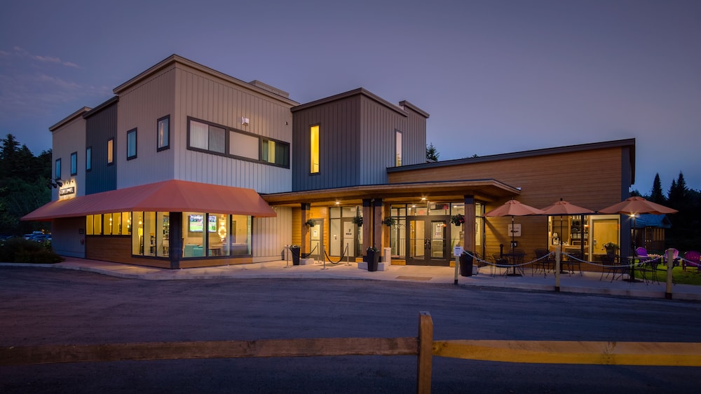 Sun Ski Inn And Suites 1/50