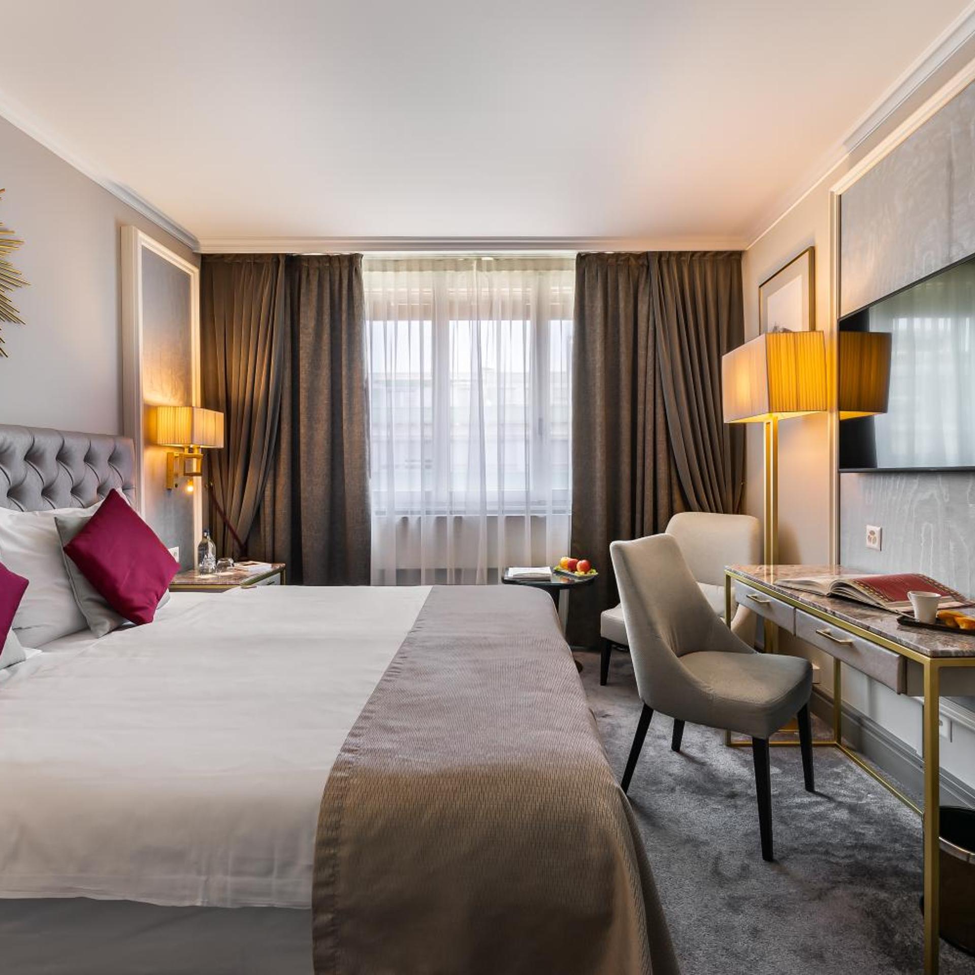 غرفة سوبيريور مفردة، Royal Manotel 2/6