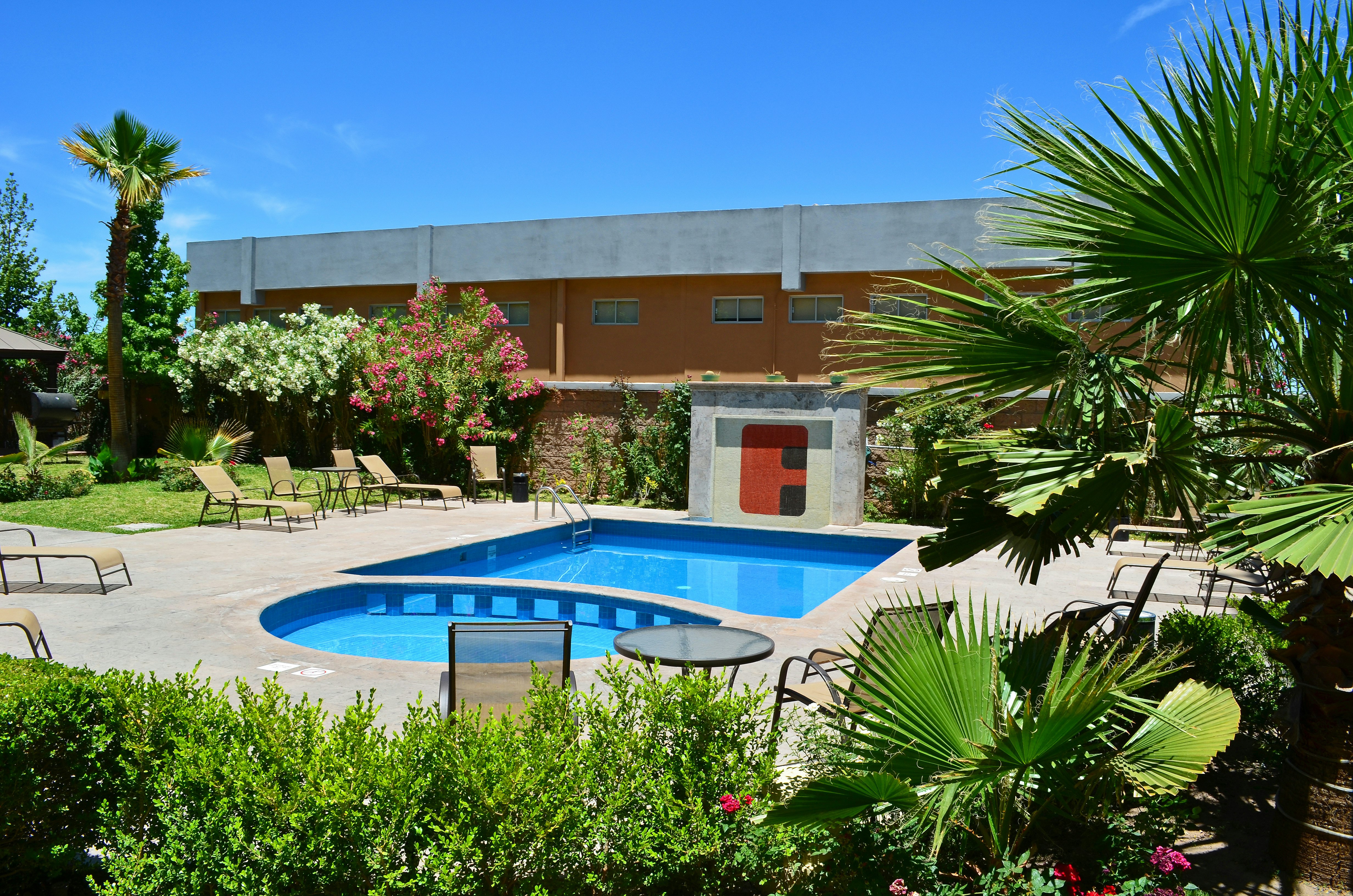 Fiesta Inn Nogales 38/42