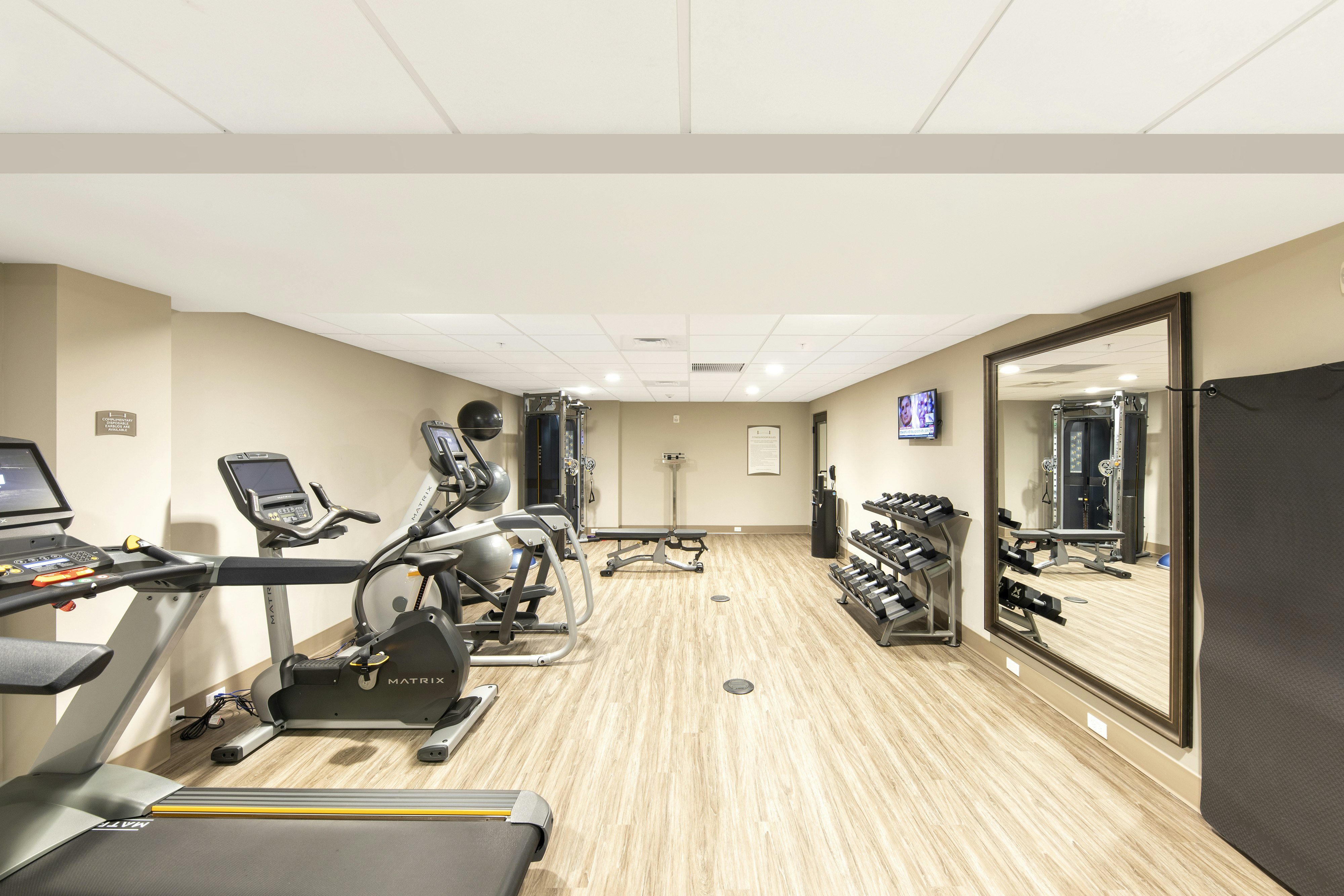 Staybridge Suites Naples Marco Island 37/75