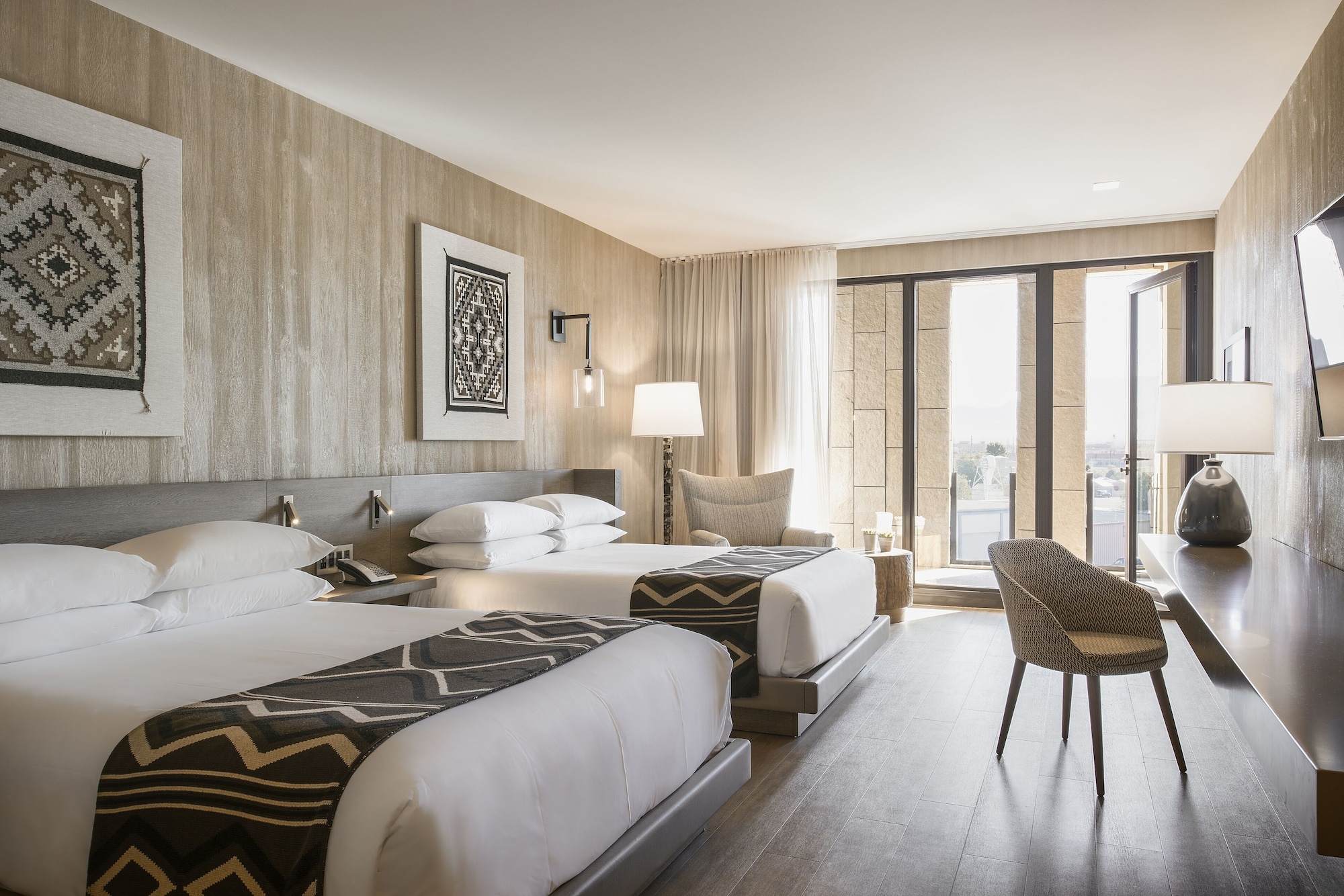 CLASSIC, 2 QUEEN BEDS, BALCONY