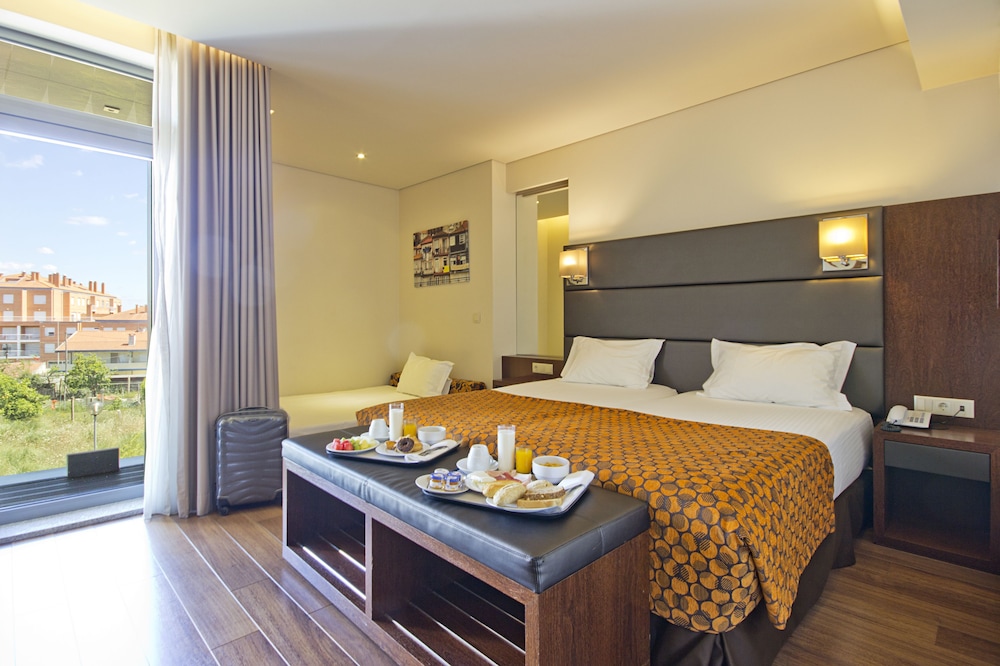 Room, Double Bed, Balcony