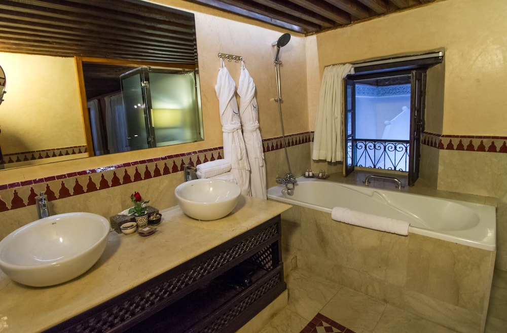 RIAD BRAYA 40/75