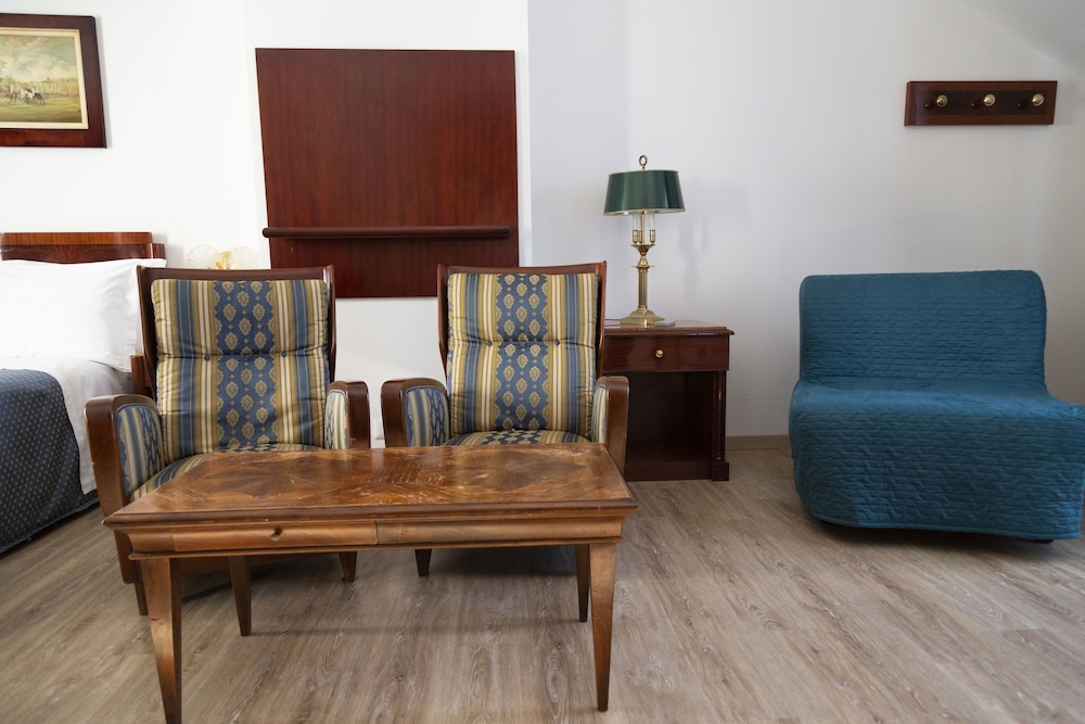 Jr Hotels Bocconi Milano 42/60