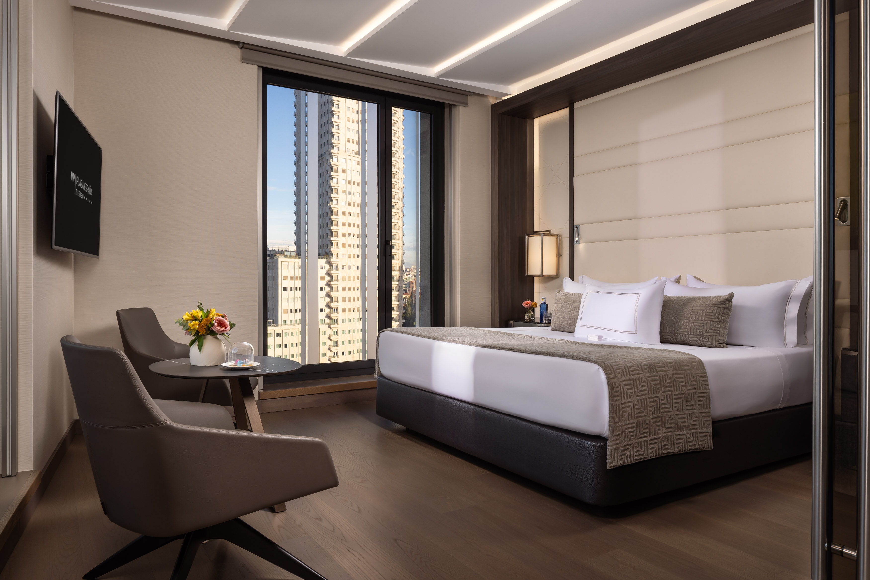 Junior Suite, Triple, City View