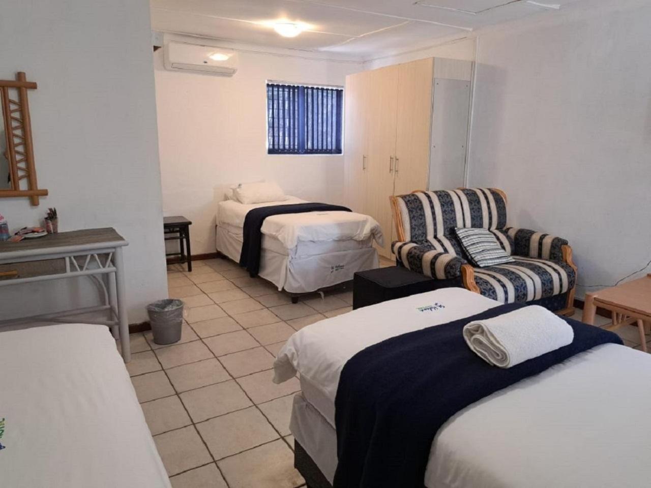 St Helena Bay Hotel 7/21