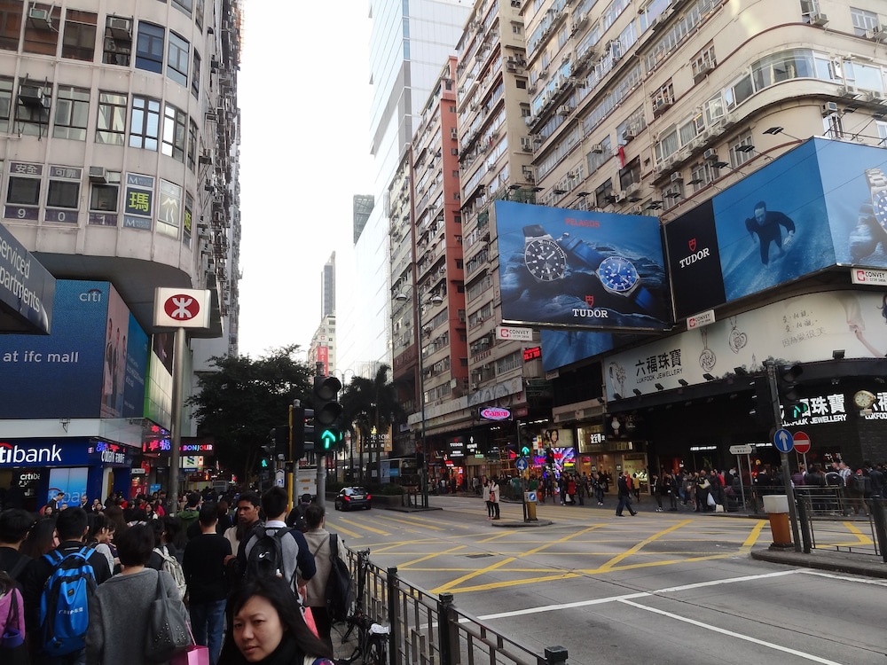 Rainbow Lodge Hk 38/39