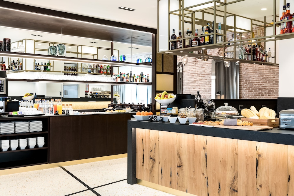 AC HOTEL VENEZIA 30/33
