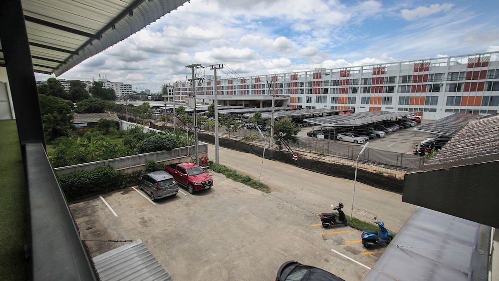 B2 Lanna Boutique & Budget Hotel 51/60