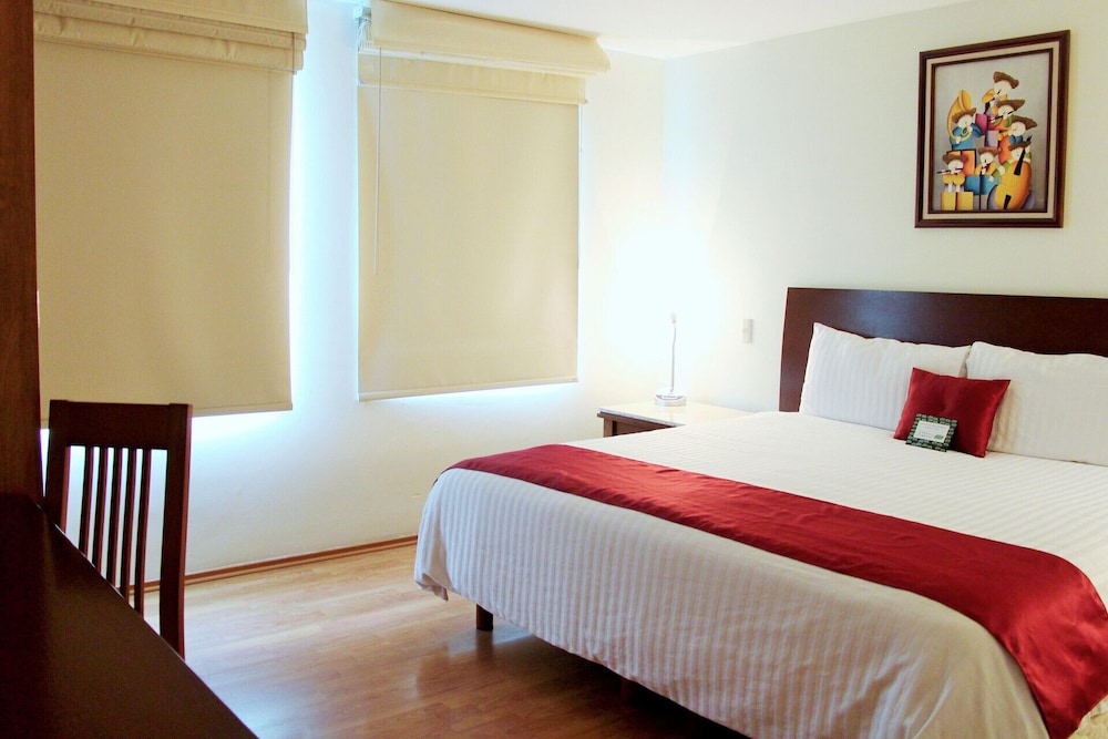 Residence L Heritage Aristoteles 140 By Bluebay Ex Suites Aristoteles 140 7/57