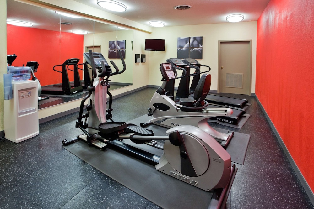 Country Inn and Suites By Radisson Newnan, GA 22/31