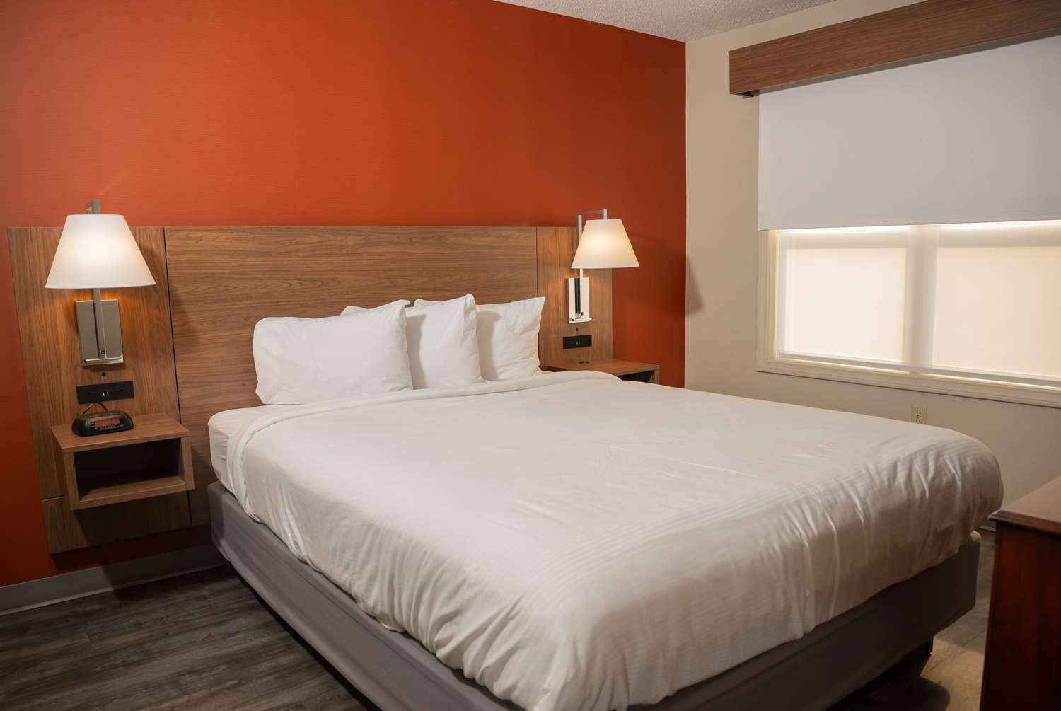 Hawthorn Suites by Wyndham Erie 13/34