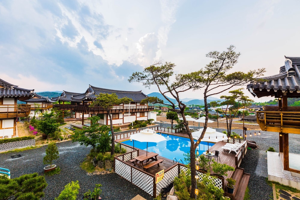Gyeongju West Namsan Hanok Pension 41/50