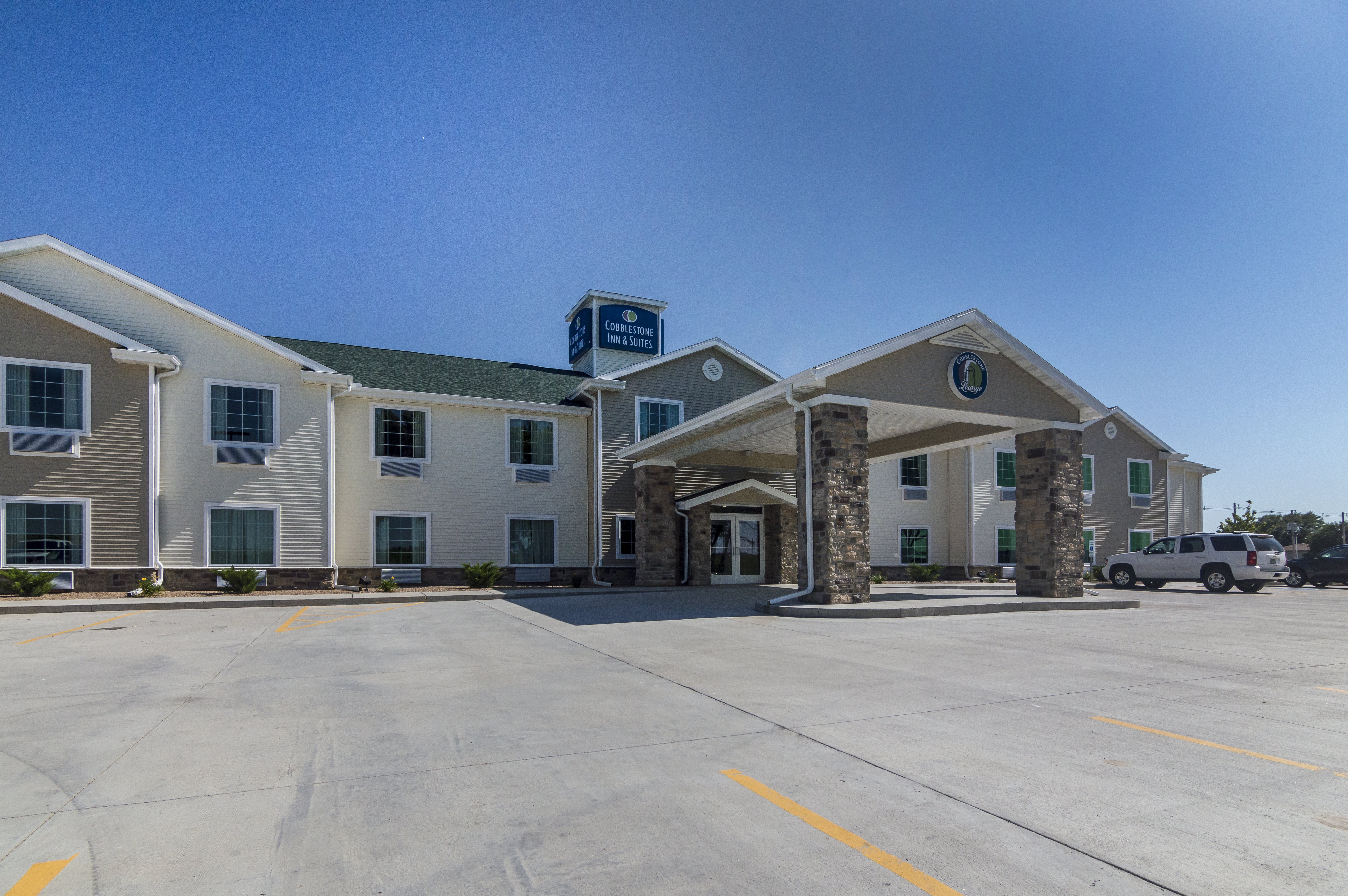 Cobblestone Inn & Suites - Lakin 24/27