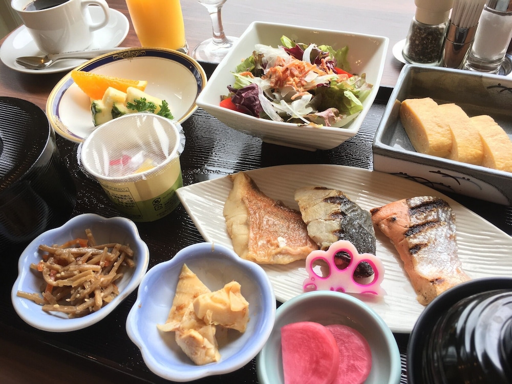 Osaka Castle Hotel 58/73