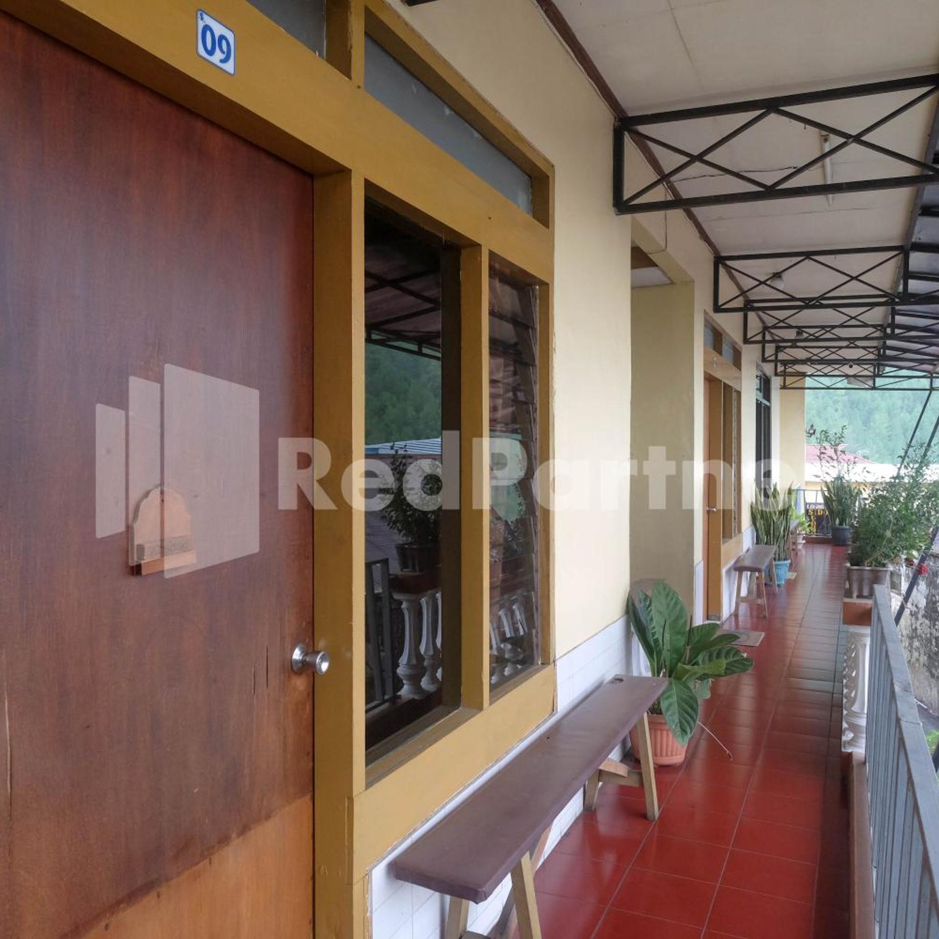 OYO 3206 Hotel Sido Langgeng 7/50