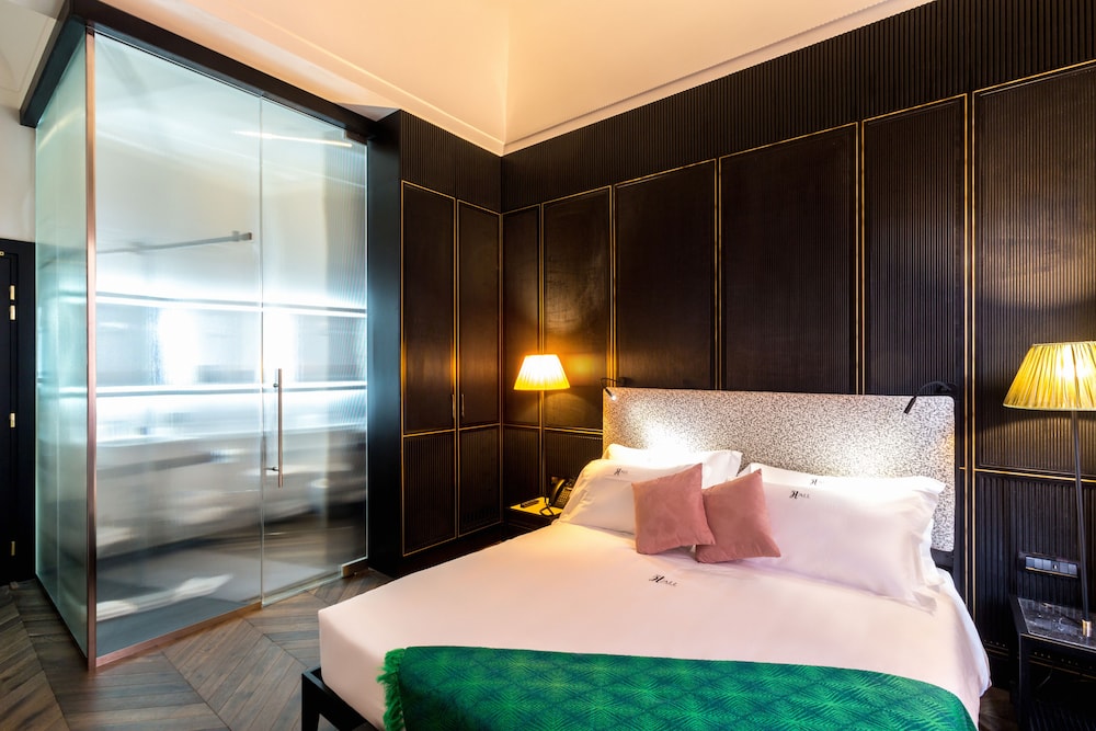 THE H'ALL TAILOR SUITE ROMA 34/65