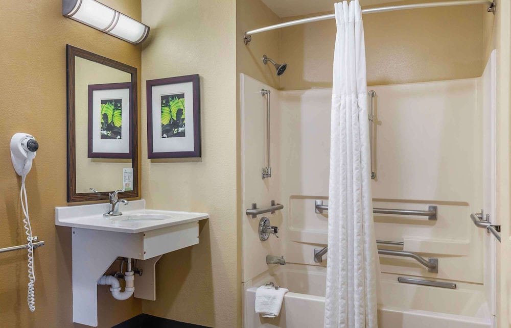 Extended Stay America - Boston - Westborough - Computer Dr. 37/38