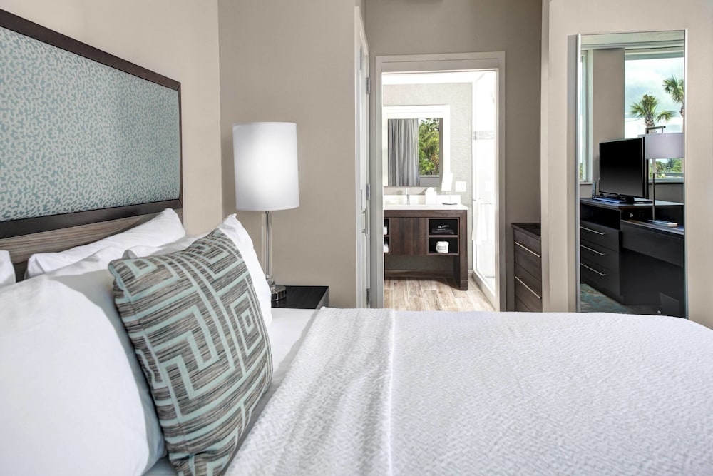 Residence Inn Miami Beach Surfside 8/63