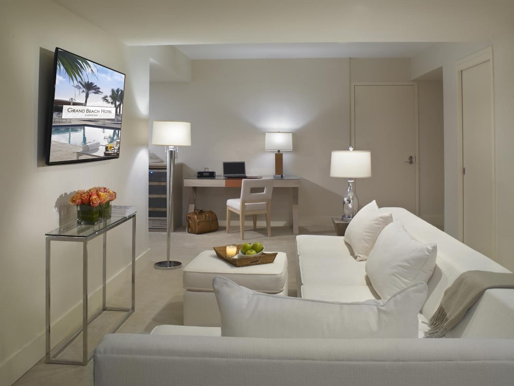Grand Beach Hotel Surfside West 30/62