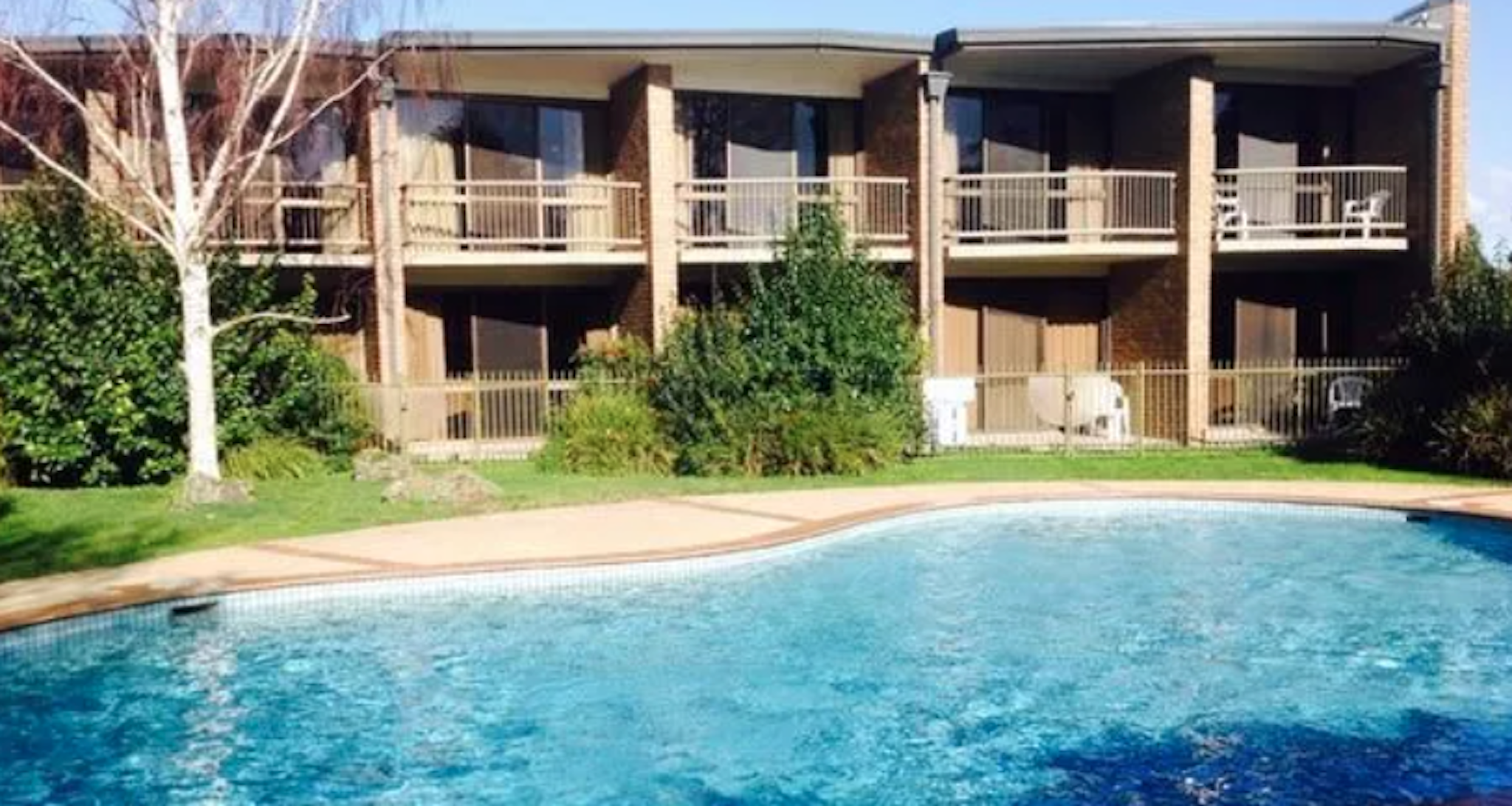 Sandown Regency 2/35