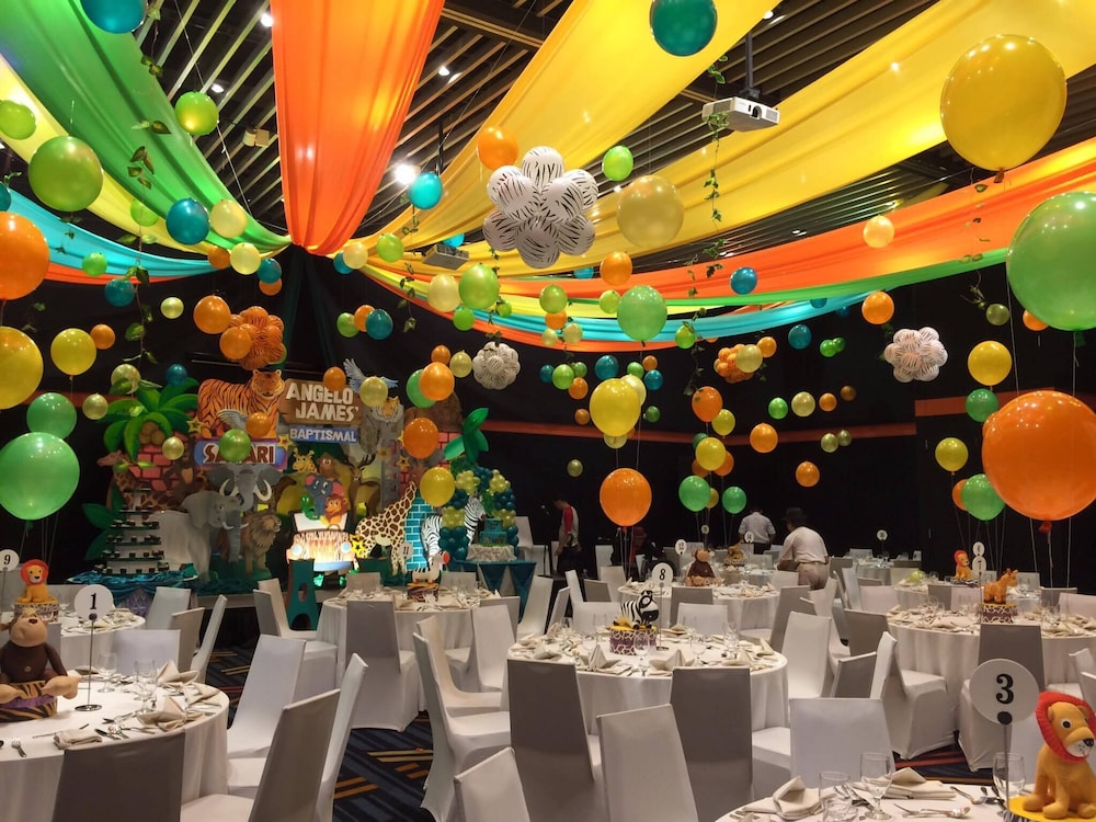 B Hotel Quezon City 20/39