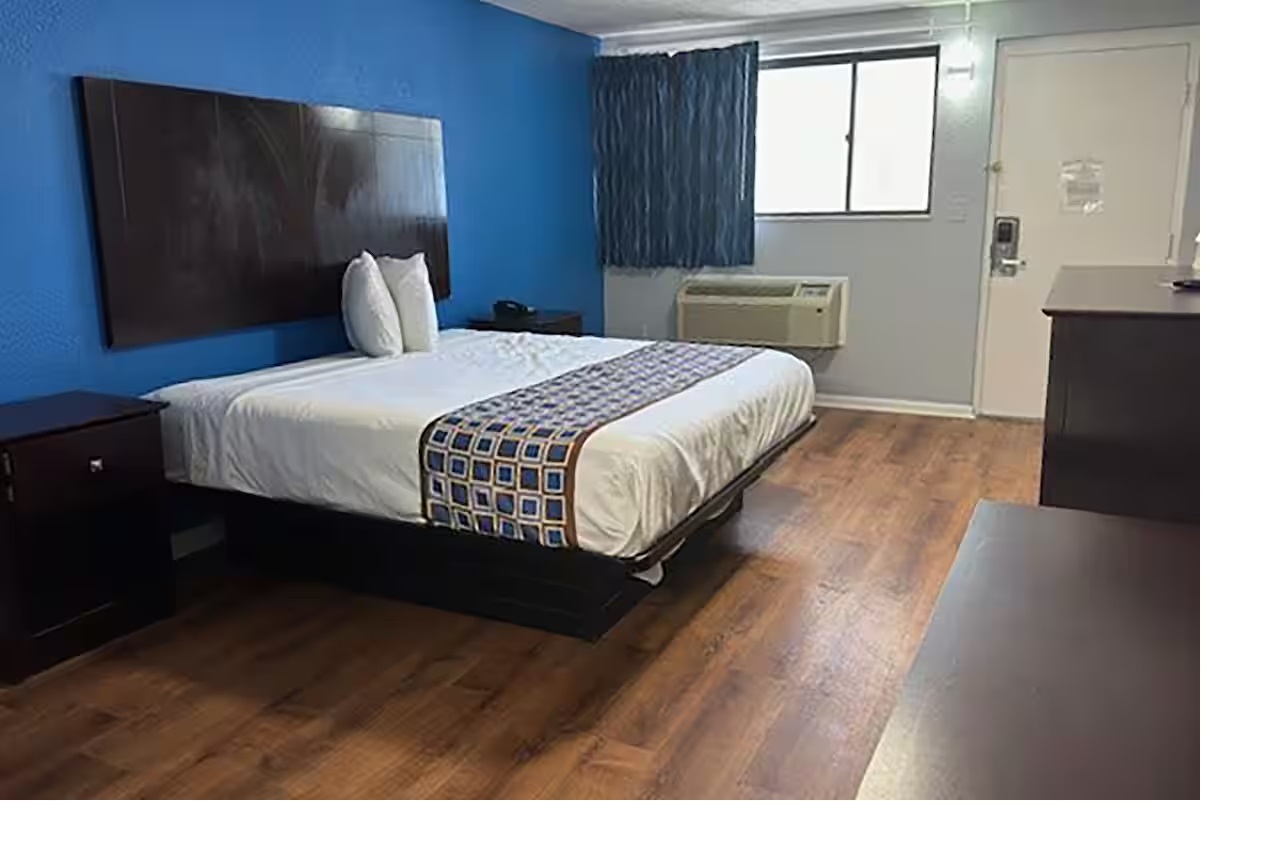 Super 8 by Wyndham Portsmouth - Norfolk 16/31