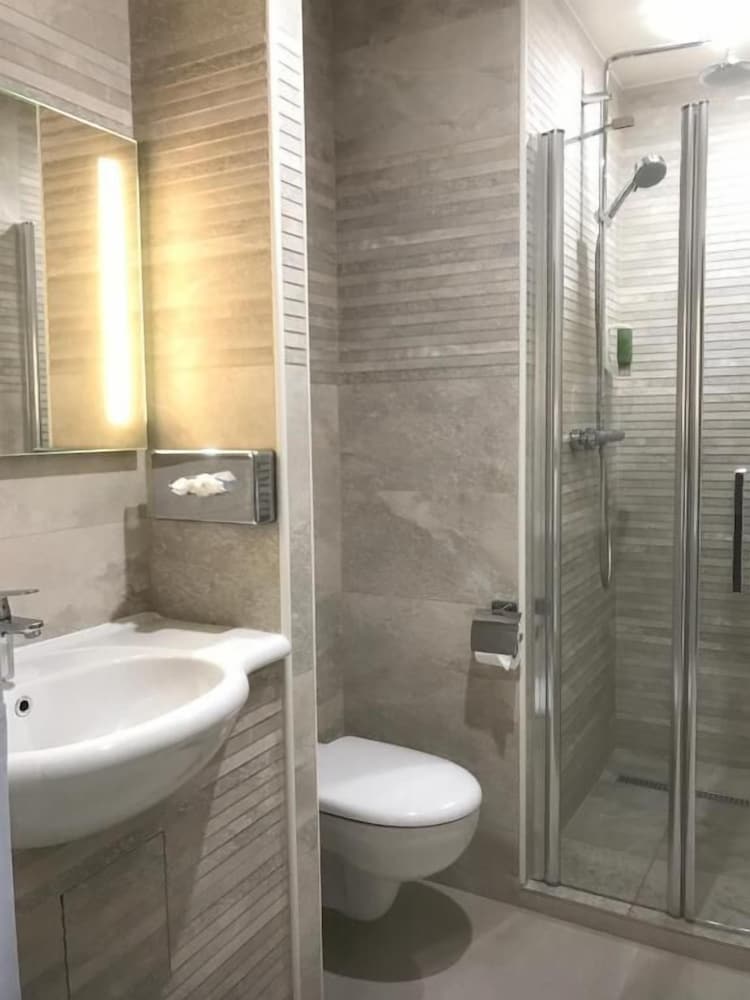 Hotel Le Cercle 46/50
