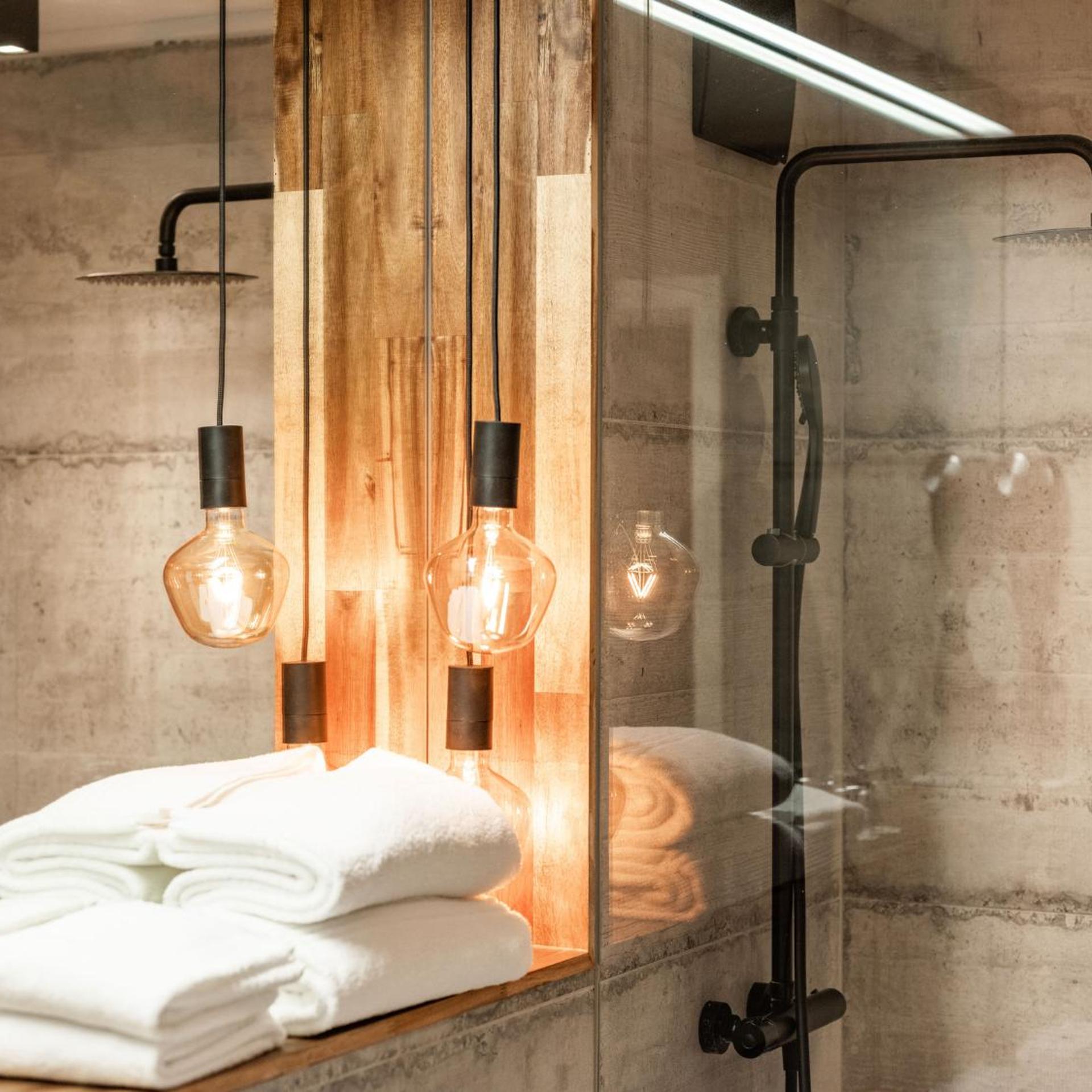 غرفة بريميوم بسرير مزدوج، HOTEL CITY MARIBOR 6/10