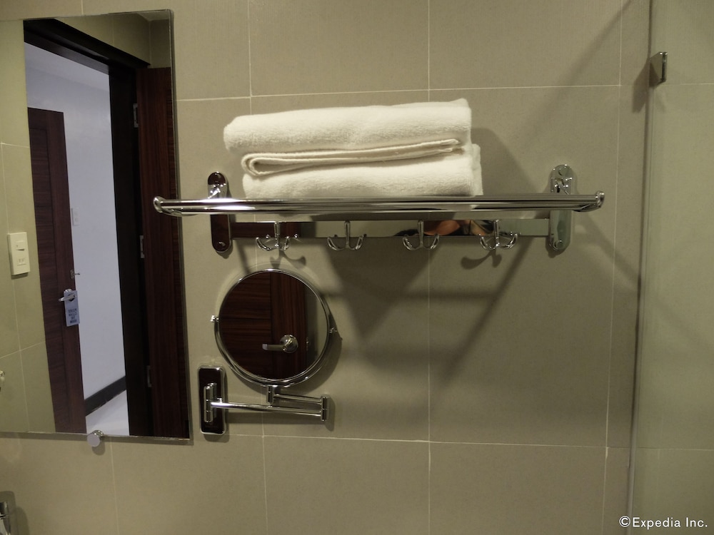 Jonys Boutique Hotel 46/58