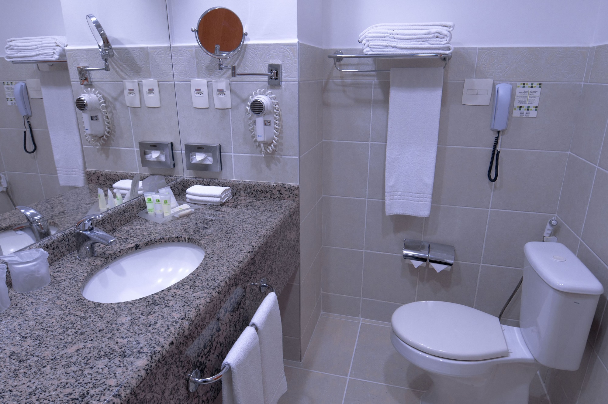 غرفة بريميوم بسرير فردي، Holiday Inn Manaus 7/8