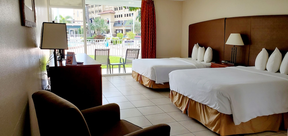 Clearwater Beach Hotel 19/50