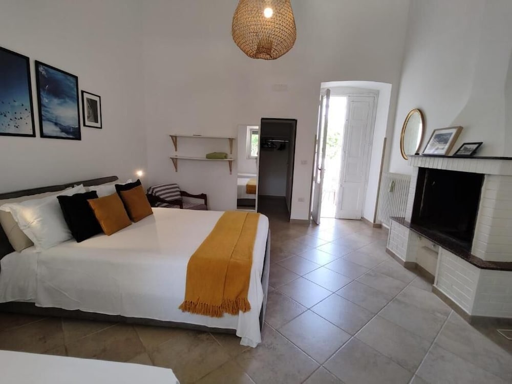 1 Bedroom, Tower, Deluxe, Private Bathroom