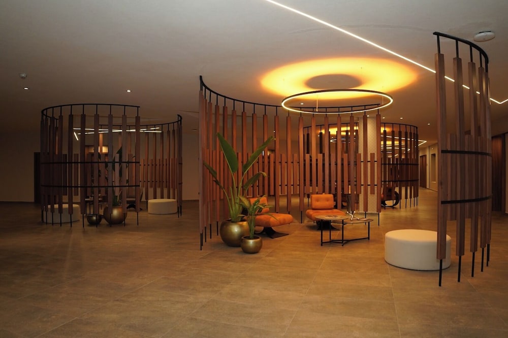 Hotel Casino Via Dorada 31/50