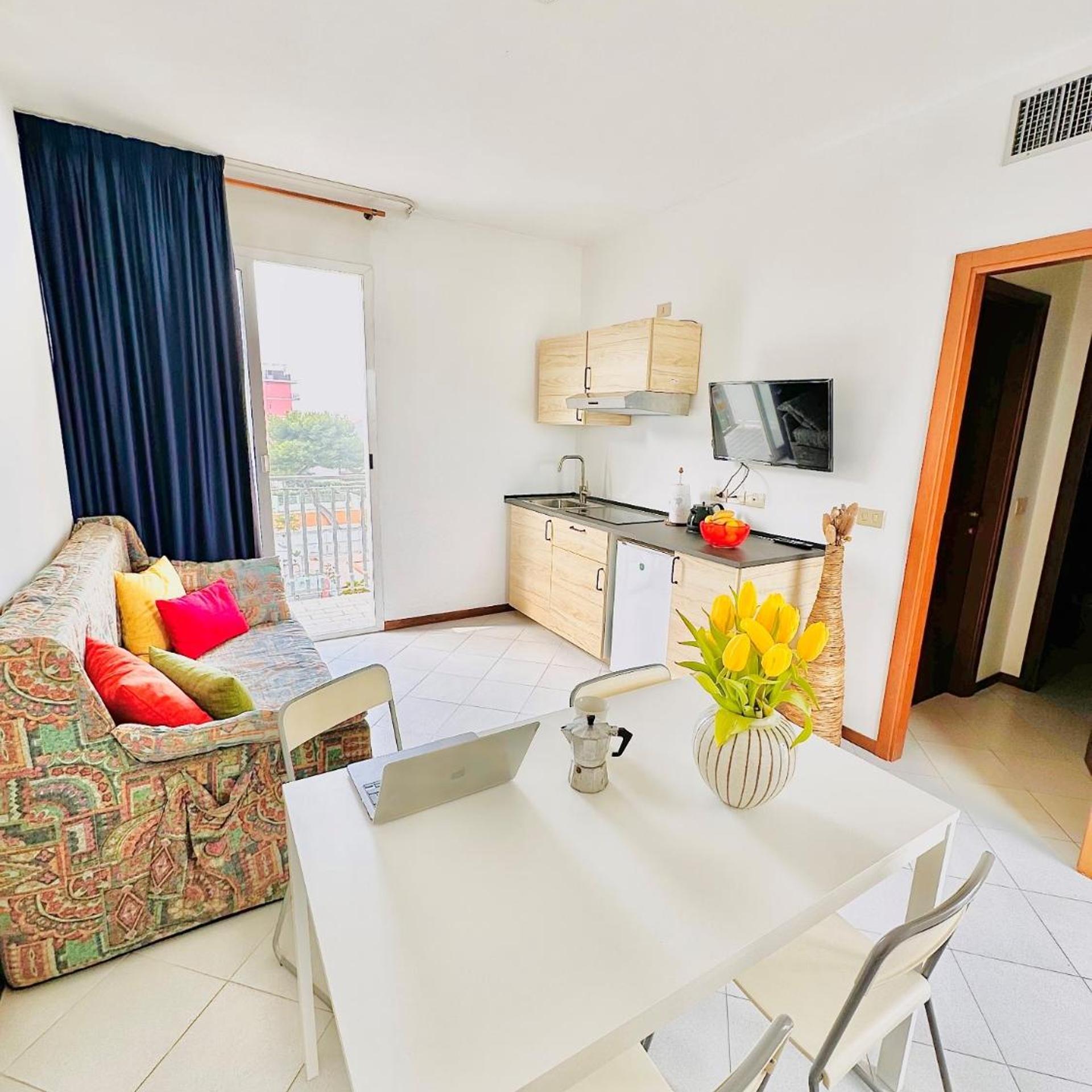 Deluxe, Apartment