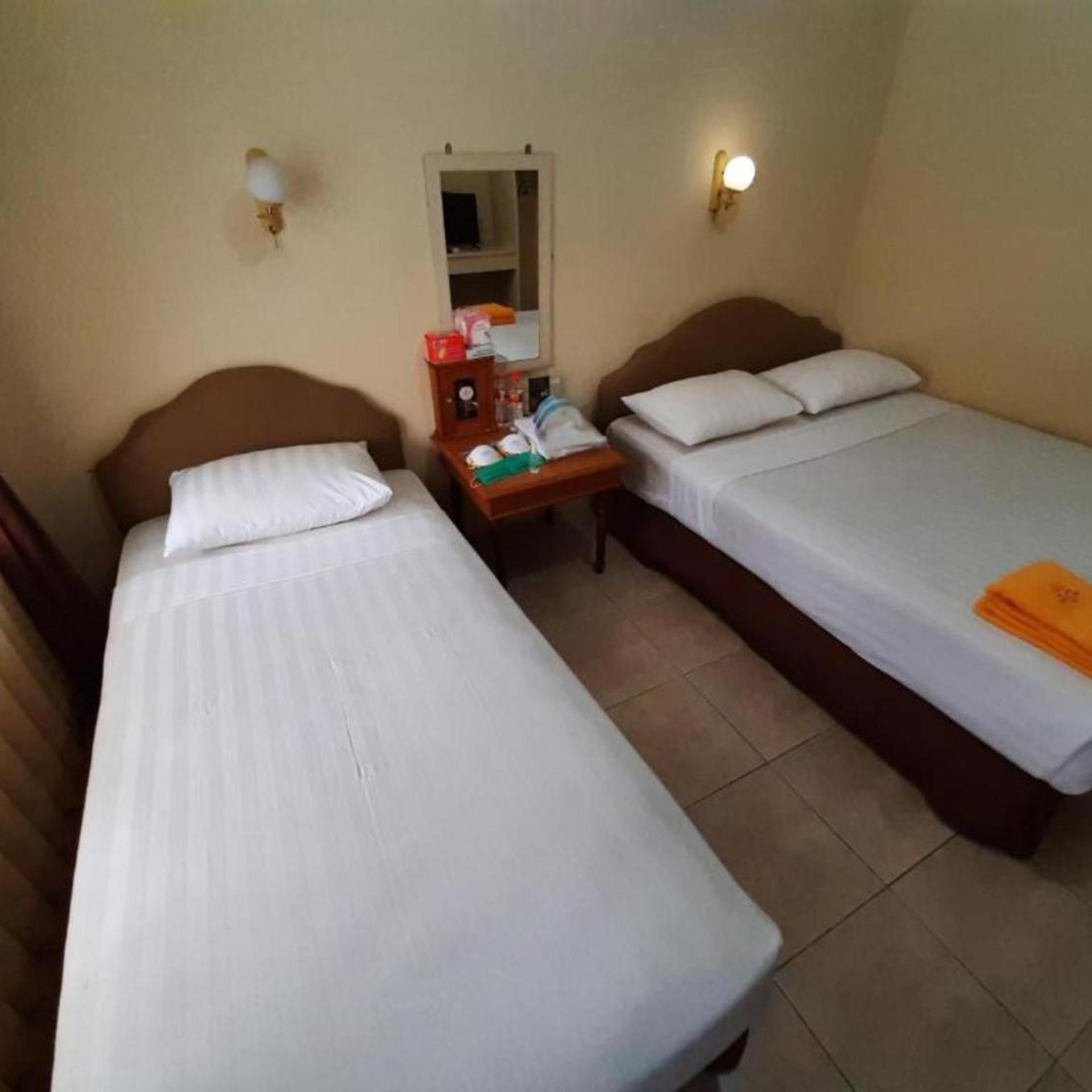 Hotel Mutiara Baru 12/36