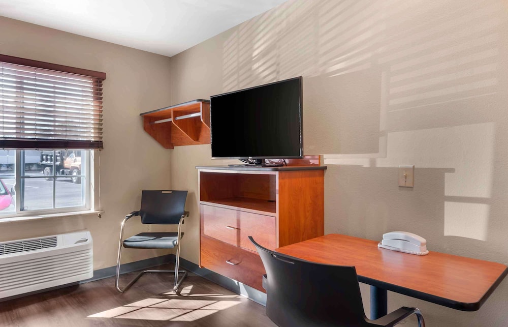Extended Stay America Select Suites - Jacksonville - North 23/42