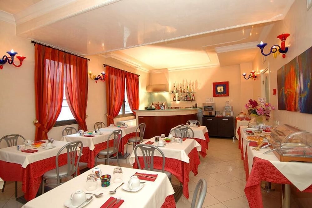 Ambasciata 27/37