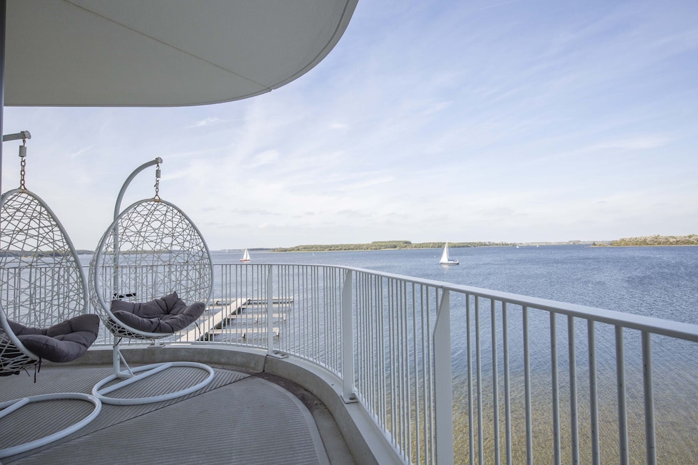Fletcher Hotel Het Veerse Meer 39/66